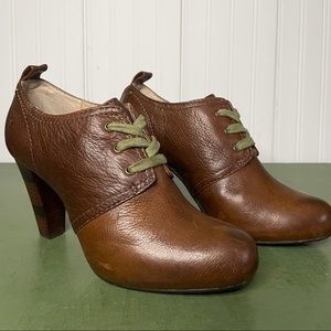 Frye MIRANDA Lace Front Heeled Booties